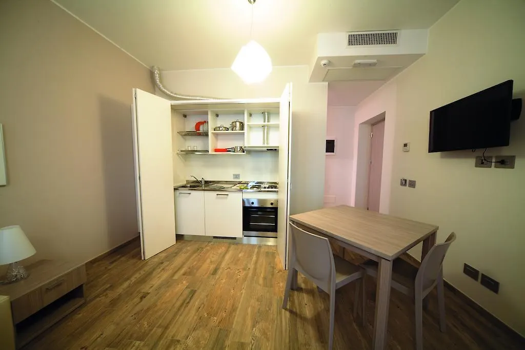 Amalia Bakery Home Gallarate 3*,